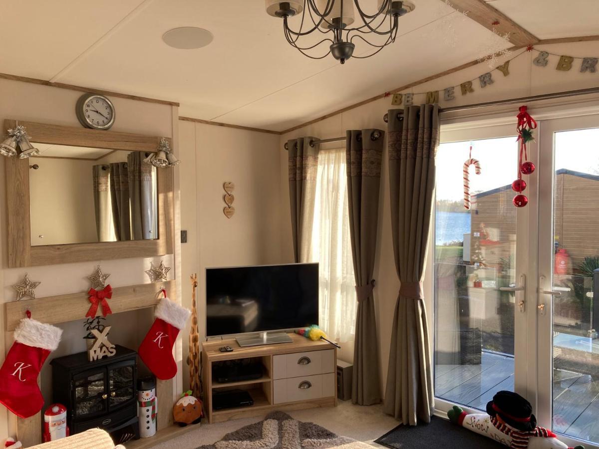 Tattershall Lakes Retreat 3 Bedroom Mini Lodge Waddington  Exterior photo